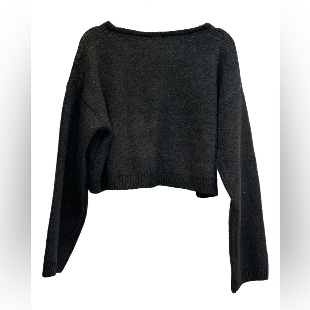Wild Fable NWT Black & White Bow Cropped Sweater – Size M       🎀🖤🎀 - Picture 2 of 6